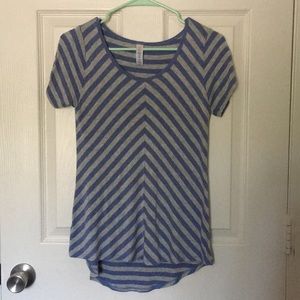 Lularoe classic tee